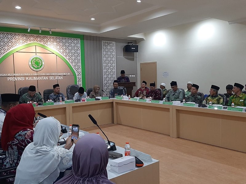 MUI Kalsel Terima Kunjungan Tim Monev MUI Pusat 1 Hal 10 3 KLm MUI Kalsel