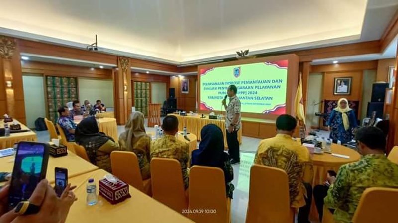 Hal 12 HSS 1 3 klm 8