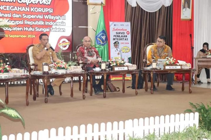 Hal 12 HSS 1 3 klm 9