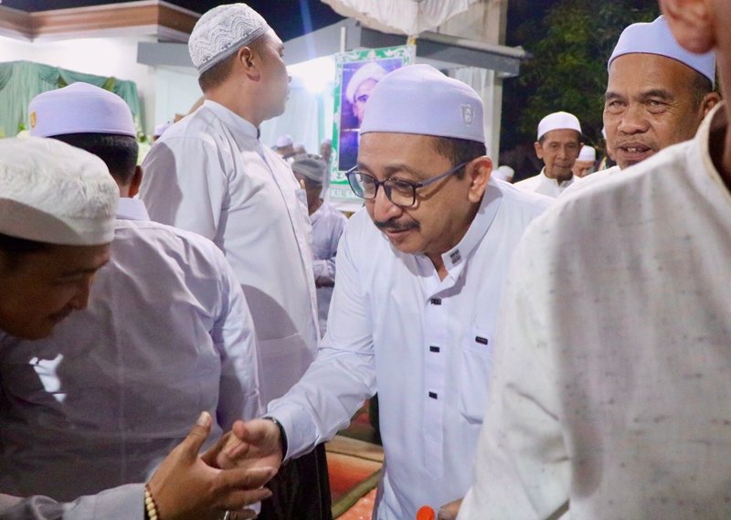 Hal 16 2 Klm Martapura Hadiri haul