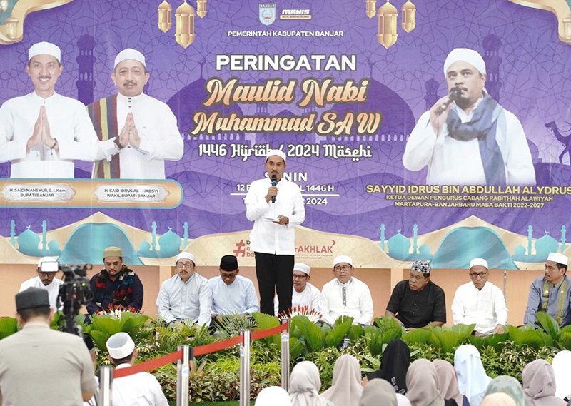 Hal 16 3 Klm Martapura Maulid Nabi