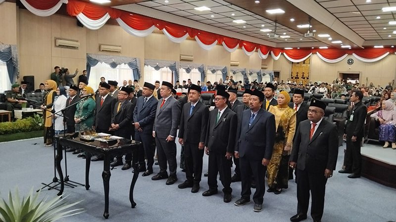 Hal 9 3 KLm Keredit Bank