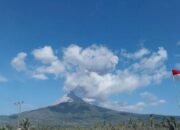 Gunung Lewotobi Laki-laki Kembali Erupsi, Kolom Abu Setinggi 600 Meter 27 Gunung Lewotobi Laki-laki Kembali Erupsi, Kolom Abu Setinggi 600 Meter
