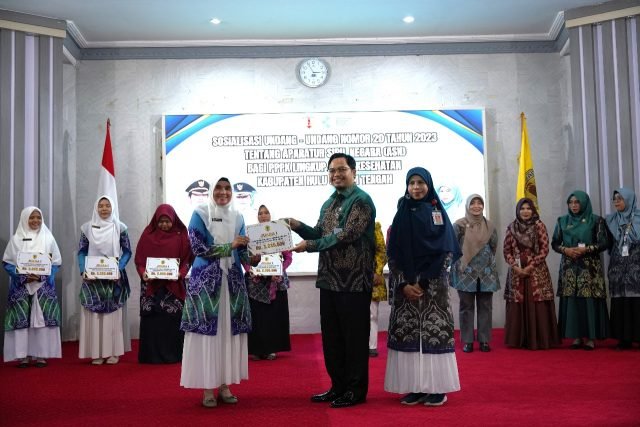 Bupati HST Tekankan Integritas dan Profesional bagi PPPK Dinkes 1 IMG 20240913 WA0021 e1726205872965