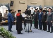 Pimpinan DPRD Kota Banjarmasin Periode 2024-2029 Ucapkan Sumpah/Janji 33 Pimpinan DPRD Kota Banjarmasin Periode 2024-2029 Ucapkan Sumpah/Janji