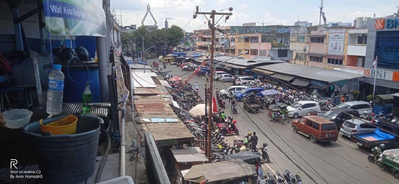 10 HL 4 klm Kenaikan distribusi parkir