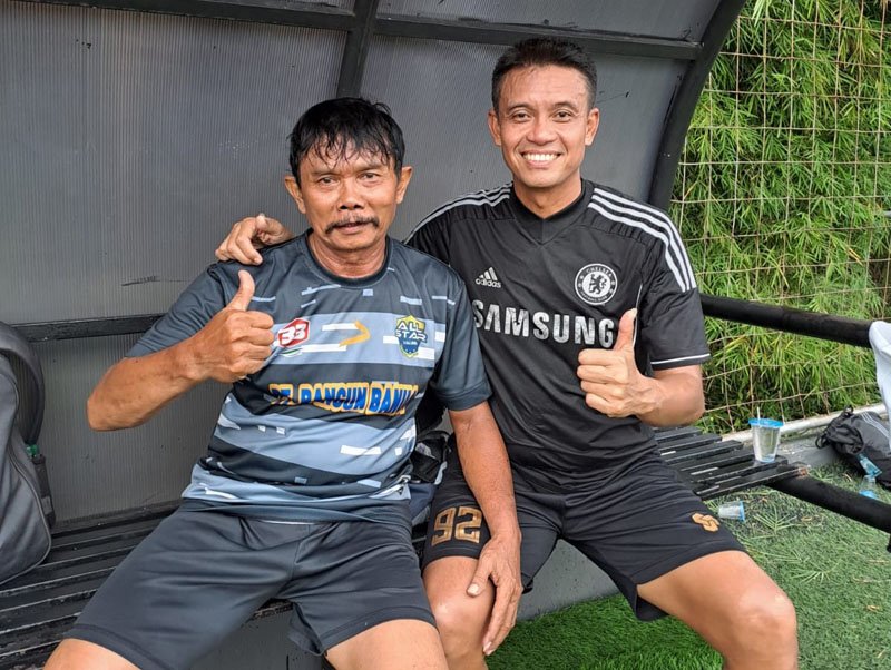 13 2klm Pa De Kombes Slamat Kacong jpg