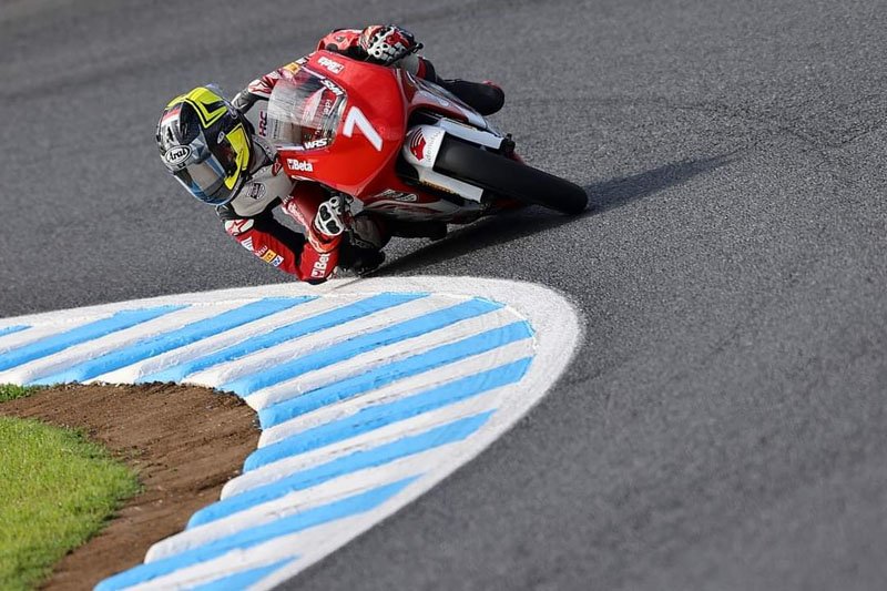 13 3klm Pebalap astra honda jpg