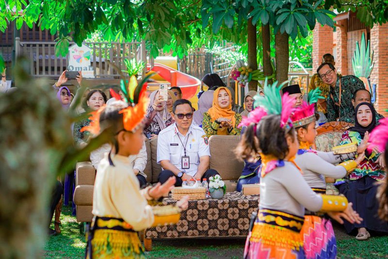 Kota Banjarbaru Terima Kunjungan Tim Verifikasi UKS Tingkat Provinsi Kalsel 1 Hal 10 3 KLm BJB 1 5