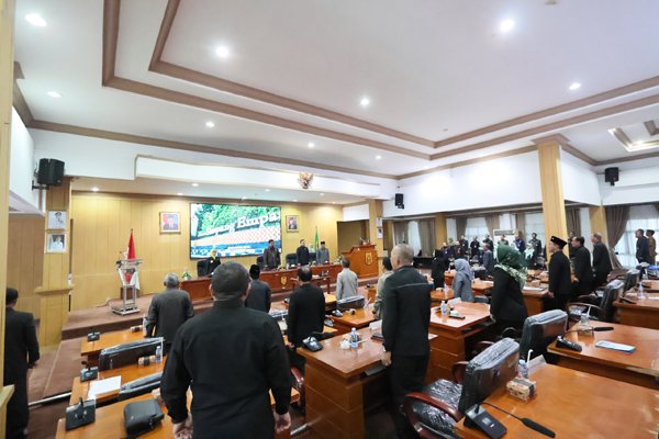 Hal 10 3 Klm BJB 2 2