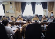 DPRD Kalsel Gelar Rapat Finalisasi Rancangan Peraturan Tata Tertib Dewan 23 DPRD Kalsel Gelar Rapat Finalisasi Rancangan Peraturan Tata Tertib Dewan