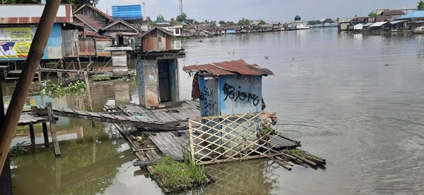 Hal 10 4 Klm Pencemaran