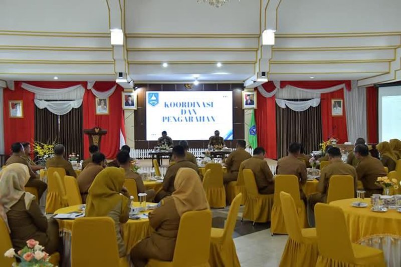 Hal 12 HSS 1 3 klm 10