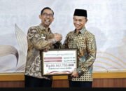 Pemkab Tanbu Terima Insentif Fiskal Kinerja Sebesar 10,163 Milyar Lebih 13 Pemkab Tanbu Terima Insentif Fiskal Kinerja Sebesar 10,163 Milyar Lebih