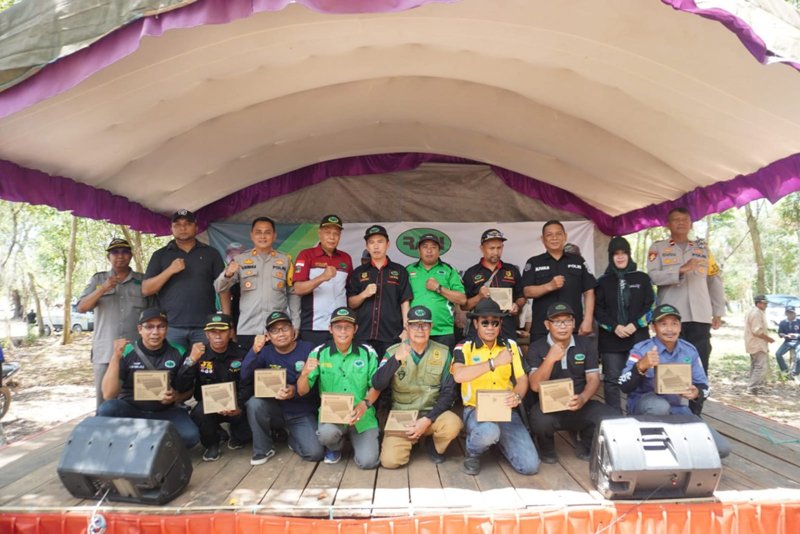 Hal 16 3 Klm Martapura Promosi wisata