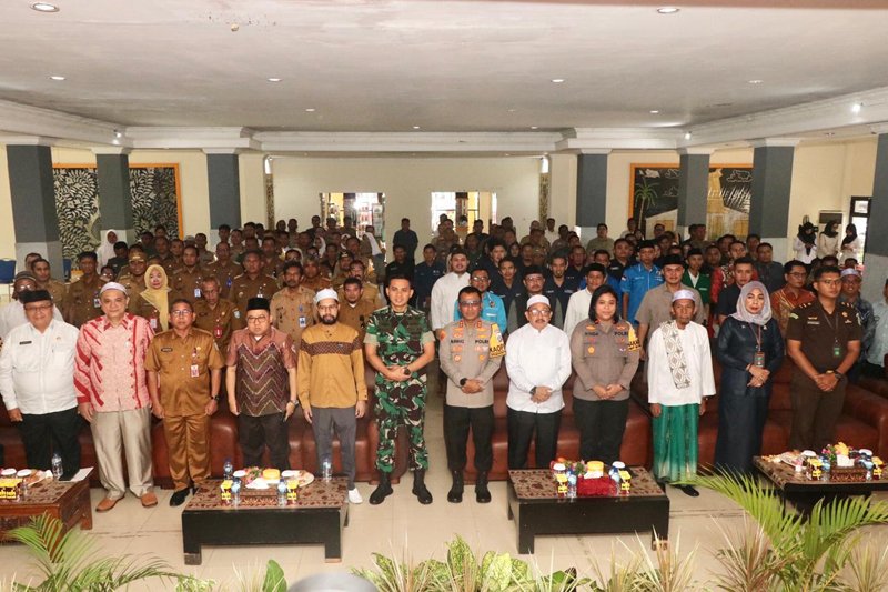 Hal 16 4 Klm Martapura Deklarasi damai