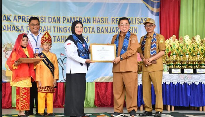 Banjarmasin Perkuat Pelestarian Bahasa Daerah Lewat Program Revitalisasi Serta Apresiasi Karya Siswa