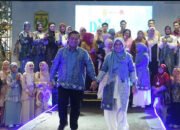 Perhimpunan Istri Dokter Spesialis Penyakit Dalam Tampil Menawan di Ajang DekraShow III Banjarmasin 19 Perhimpunan Istri Dokter Spesialis Penyakit Dalam Tampil Menawan di Ajang DekraShow III Banjarmasin