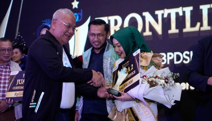 Bank Kalsel Raih Juara 2 Kategori Customer Service Pada Frontline Championship BPDSI 2024