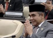 Sidang Paripurna Setujui Ahmad Muzani dari Gerindra Jadi Ketua MPR RI 2024-2029 35 Sidang Paripurna Setujui Ahmad Muzani dari Gerindra Jadi Ketua MPR RI 2024-2029