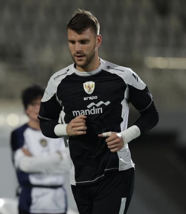 Dokter Tim akan Periksa Cedera Maarten Paes, 26 Pemain Sudah Berkumpul di Bahrain 1 IMG 20241008 WA0001