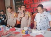 Sebanyak 12 Tersangka Kasus Narkoba Diamankan Polres Kotabaru 33 Sebanyak 12 Tersangka Kasus Narkoba Diamankan Polres Kotabaru