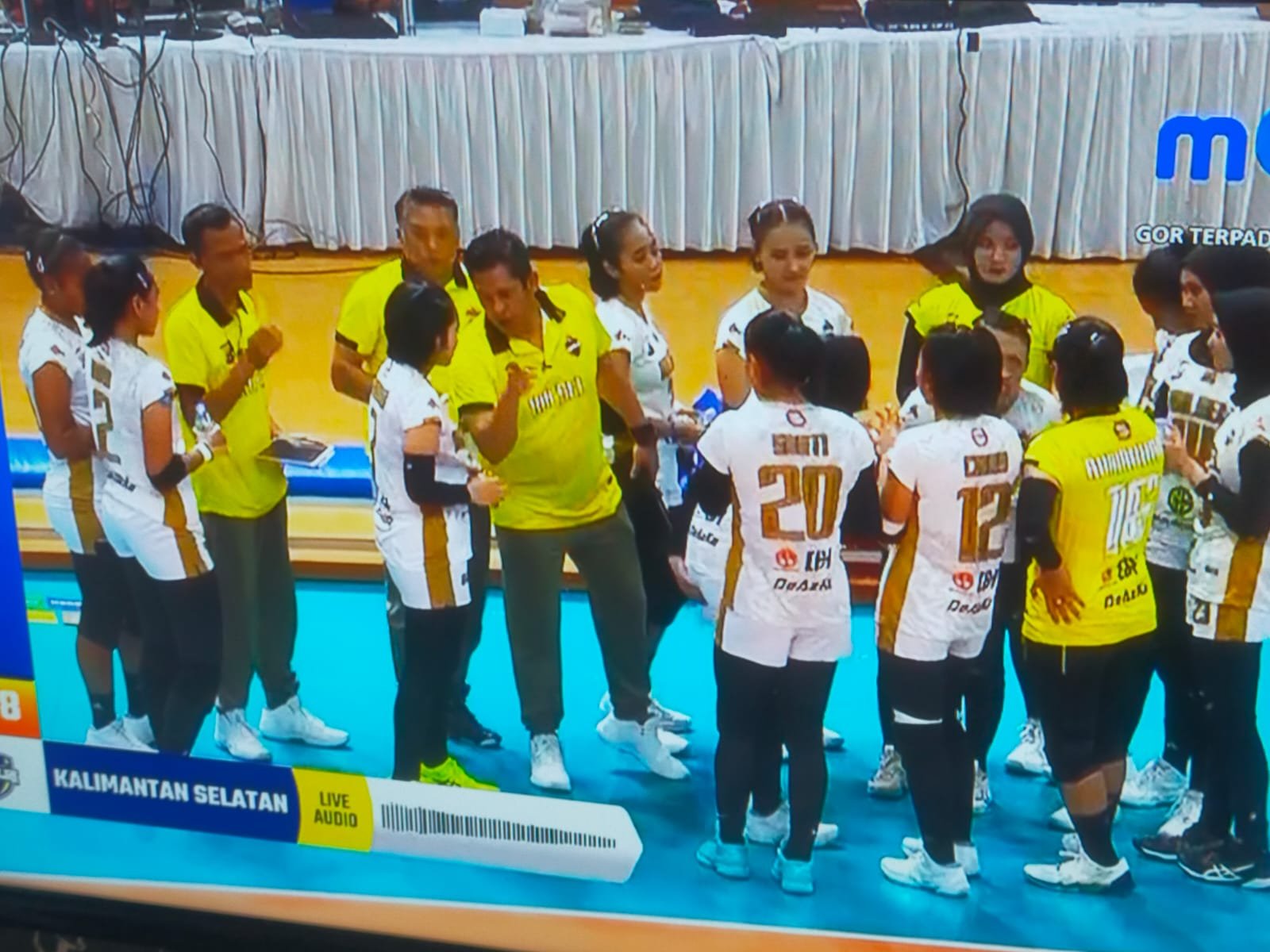 Nothing to Lose Pemain Putra dan Putri Kalsel Lawan Jatim di Semifinal Kapolri Cup 2024 1 IMG 20241010 WA0008