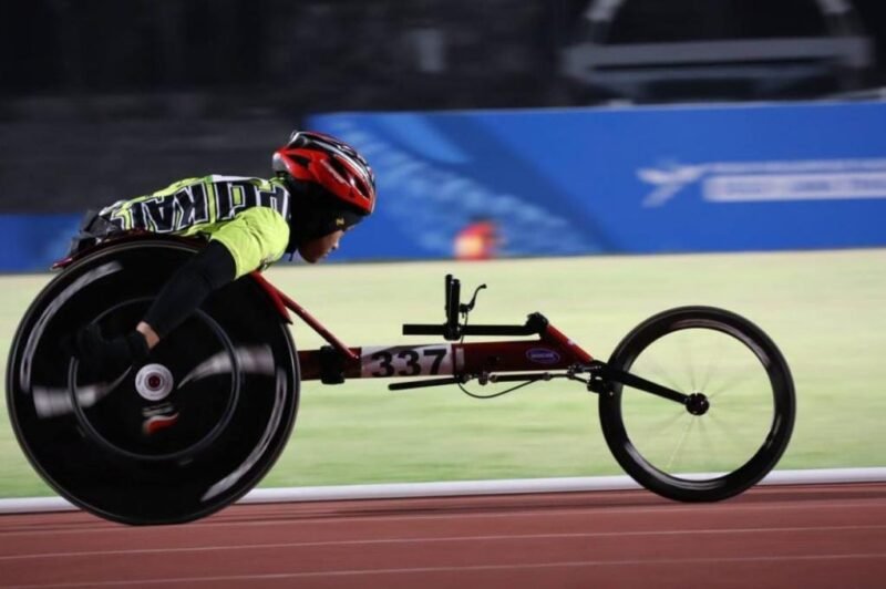 Atlet Balap Kursi Roda Kalsel Tambah Dua Medali Perak di Peparnas XVII 2024 1 IMG 20241011 WA0010 e1728612517472