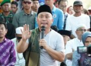 Gubernur Kalteng Gelontorkan 1.500 Paket Sembako Gratis di Desa Muara Laung 13 Gubernur Kalteng Gelontorkan 1.500 Paket Sembako Gratis di Desa Muara Laung