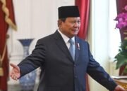 Presiden Lantik Lima Kepala Badan Khusus dan Enam Wakil di Istana 21 Presiden Lantik Lima Kepala Badan Khusus dan Enam Wakil di Istana