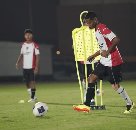 Motivasi Tinggi Alberto Hengga Taklukkan Kuwait di Kualifikasi Piala Asia U-17 1 IMG 20241023 WA0016