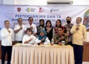 Dinkes Bahas Penyebaran HIV dan TB 10 Dinkes Bahas Penyebaran HIV dan TB