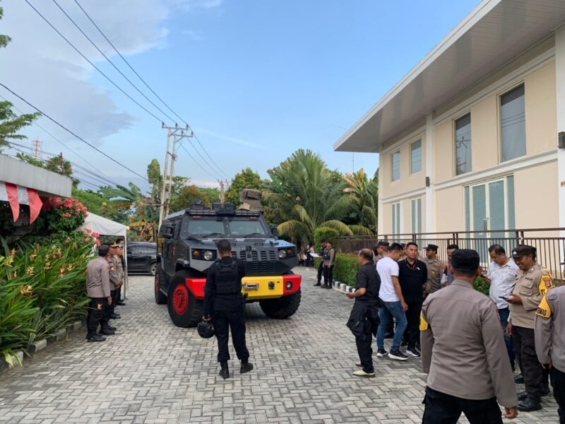 Polresta Banjarmasin Kerahkan 320 Personel Amankan Debat Paslon Walikota dan Wakil Walikota 1 IMG 20241026 WA0053 scaled e1729950233685