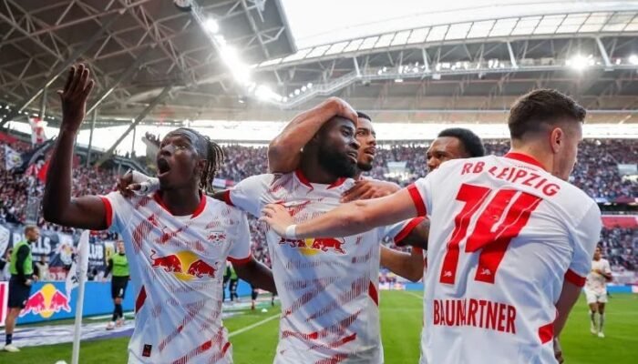 Taklukkan Freiburg 3-1 RB Leipzig Puncaki Liga Jerman, Dortmund Tersungkur