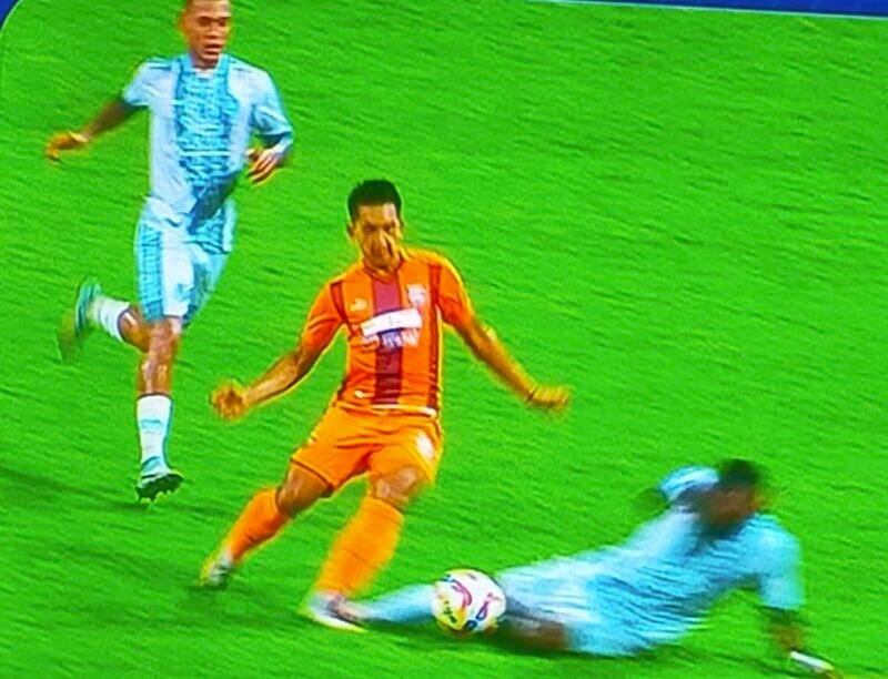 Borneo FC Gusur Persebaya Dipuncak, Dewa United Hajar Semen Padang 8-1 1 IMG 20241025 221423 e1729865715786