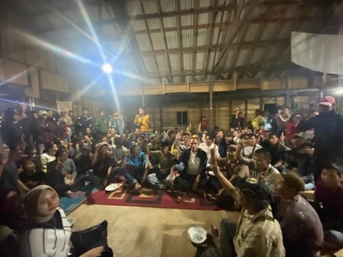 Syairi Mukhlis Hadiri Aruh Adat Warga Dayak di Pelosok Kotabaru 1 WhatsApp Image 2024 10 14 at 21.08.22 e1728916555108