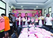 Terungkap Jaringan Tiga Provinsi 8 Terungkap Jaringan Tiga Provinsi