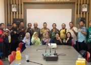 Tim Kemenpora Apresiasi Kondisi Atlet PPLP Kalsel Bermasalah dengan kesehatan 19 Tim Kemenpora Apresiasi Kondisi Atlet PPLP Kalsel Bermasalah dengan kesehatan