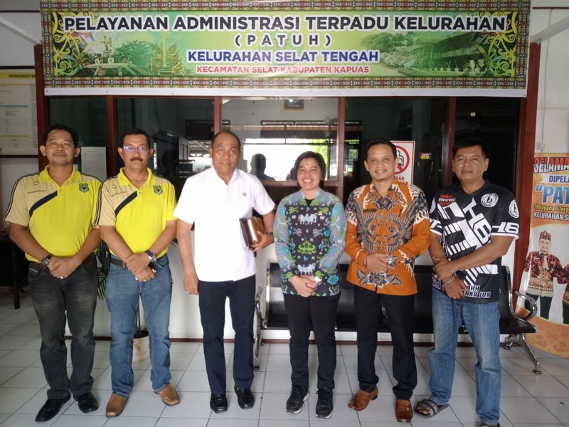 Bedah Rumah Hingga Peningkatan Infrastruktur Diaspirasikan Saat Reses Legislator Kapuas 1 16 foto kapuas