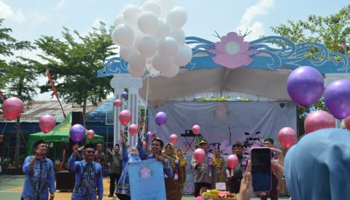 SMAN 1 Marabahan Rayakan HUT ke-43 dengan Tema “Saujana Arutala” yang Sarat Makna 5 35d8c15f 1c54 45c4 8a32 e1ca899f1b03