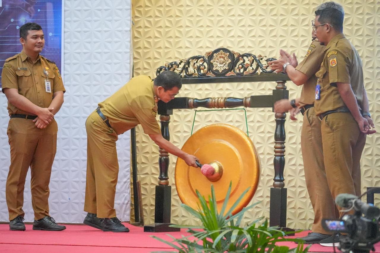 Pemerintah Kota Banjarbaru Gelar Forum Satu Data untuk Tingkatkan Sinergi dan Kolaborasi 1 Hal 10 3 Klm BJb 2 11