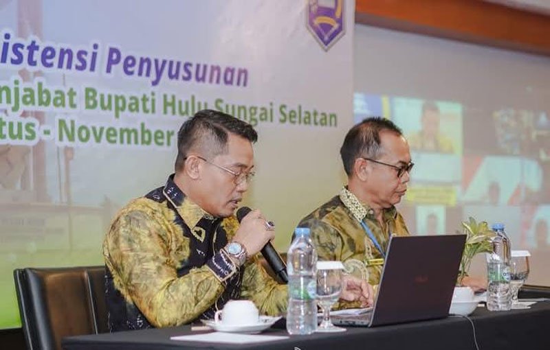 Pj Bupati HSS Ikuti Pra-Evaluasi Kinerja Triwulan I 1 Hal 12 HSS 1 3 klm 1