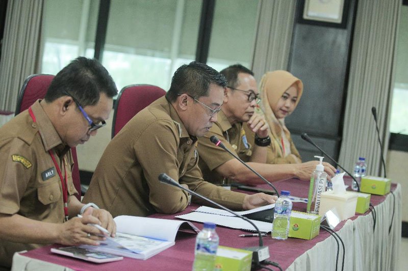 Hal 12 HSS 1 3 klm 11