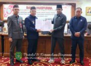 Pj Bupati Sampaikan Nota Keuangan Raperda APBD 2025 17 Pj Bupati Sampaikan Nota Keuangan Raperda APBD 2025