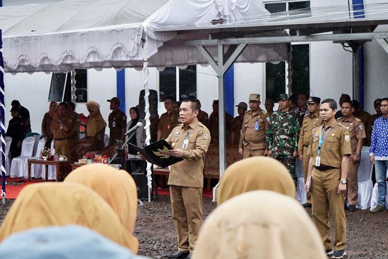 Pemkab Banjar Gelar Upacara HKN ke-60 1 Hal 16 3 Klm Martapura Upacara HKN