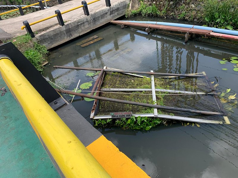 Hal 9 2 KLm Taman vertikal roboh