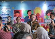Bank Indonesia dan Pemko Banjarmasin Hidupkan Semangat Pahlawan Dalam Lembaran Rupiah 23 Bank Indonesia dan Pemko Banjarmasin Hidupkan Semangat Pahlawan Dalam Lembaran Rupiah