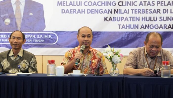 Pjs Bupati HST Buka Coaching Clinic Pelaksanaan Proyek Strategis 2 IMG 20241102 WA0039