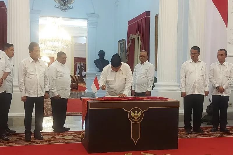 Presiden Prabowo Tandatangani PP Penghapusan Piutang UMKM 1 IMG 20241105 WA0074