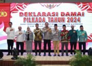 Deklarasi Damai Pilkada Banjar, Kapolda Sampaikan Komitmen Jaga Suasana Kondusif 28 Deklarasi Damai Pilkada Banjar, Kapolda Sampaikan Komitmen Jaga Suasana Kondusif